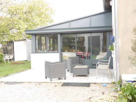 Veranda le camélia 