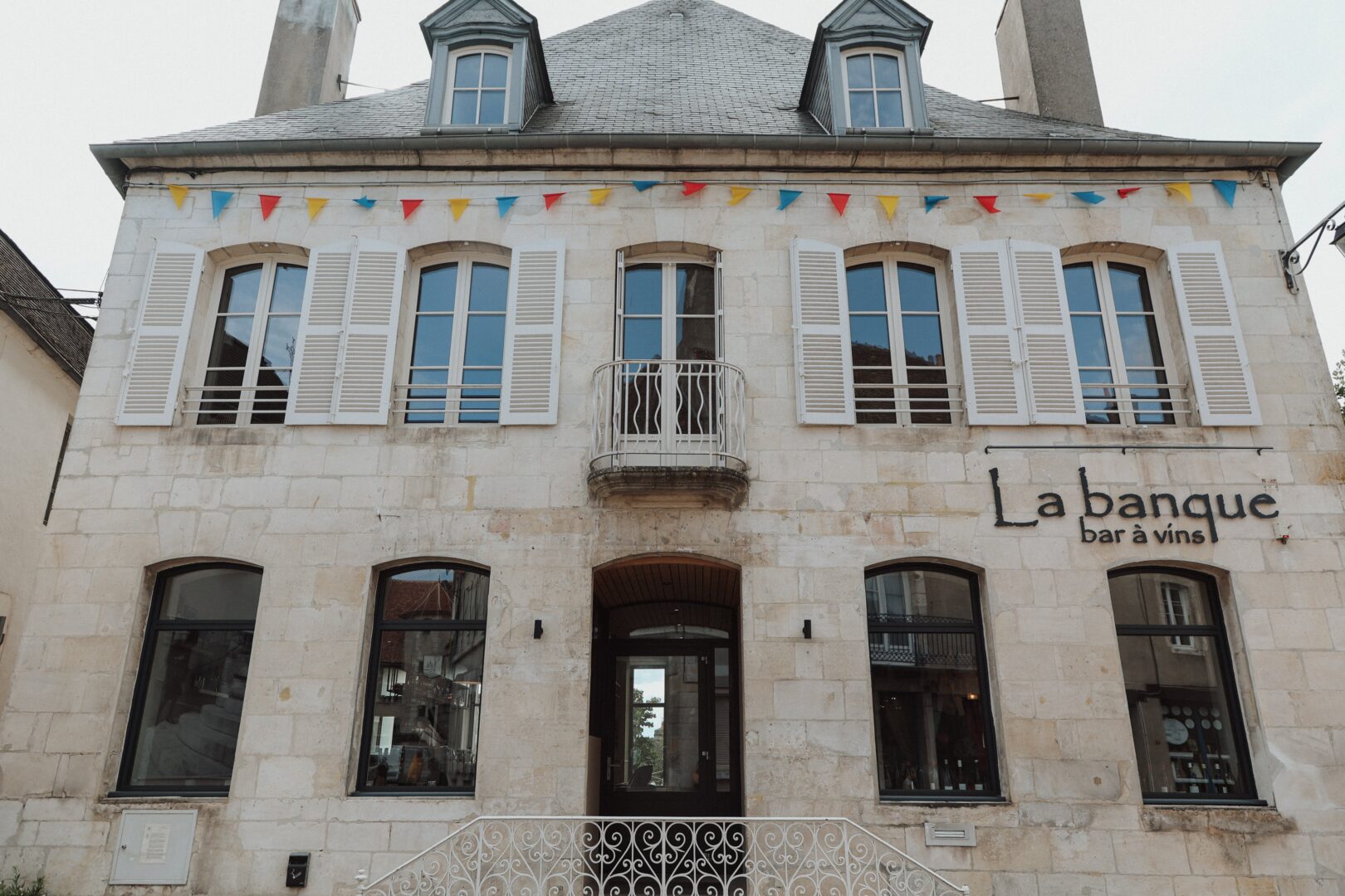 La Banque - Bar à Vins